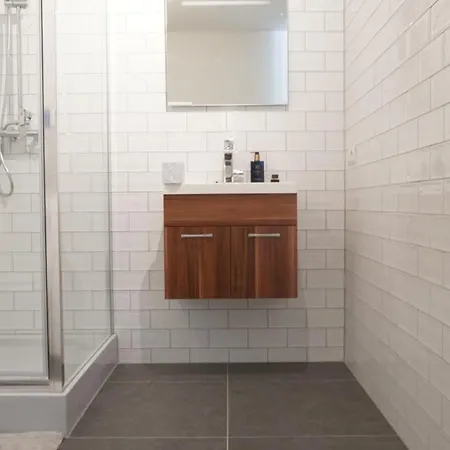 Bed & Breakfast Marnix Amsterdam